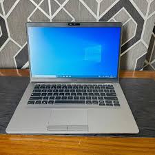 Dell | Latitude 5400 Chromebook | 128GB SSD | 4GB RAM | Intel Celeron 4305U 2.20GHz | Playstore Supported | 2029 Updatable | 14″ HD Display | Backlit Keyboard | Laptop - Image 2