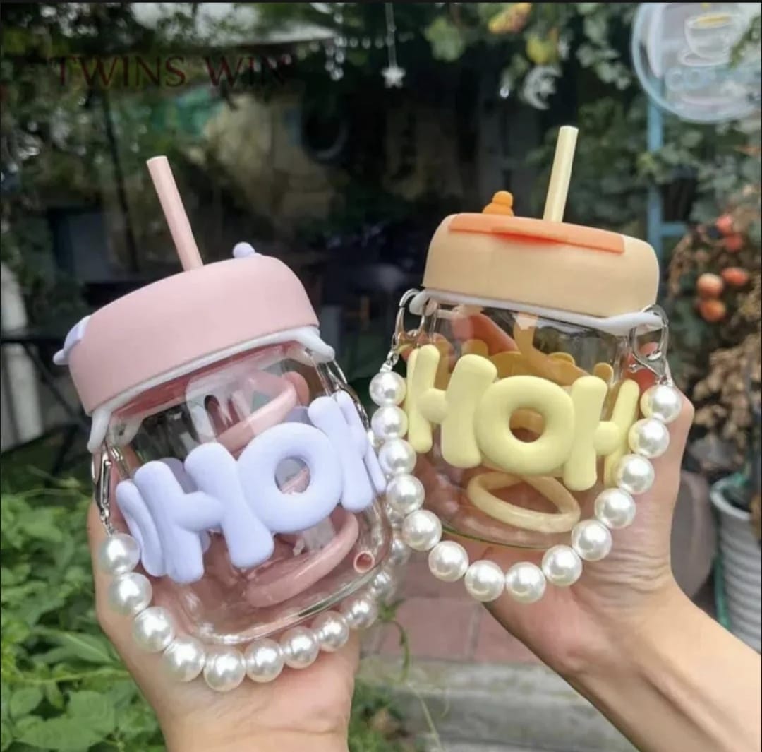 “Pearl Chic Sipper” – Fashionable Glass Mug with Straw - Image 2